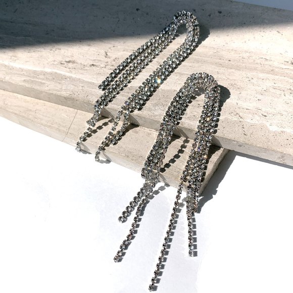 NEW~ Anthropologie Amber Sceats "Rounded Out" Crystal fringe Earrings - Picture 5 of 8